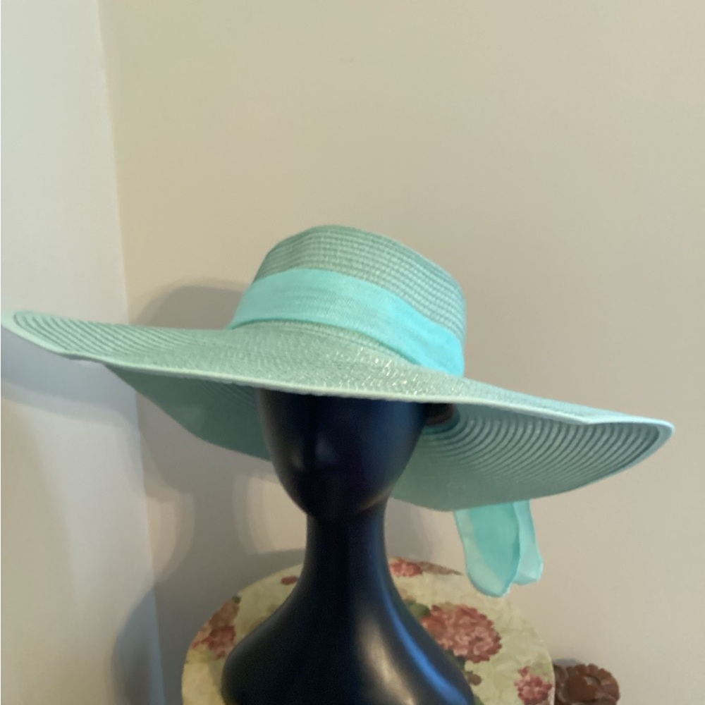 NEW Kentucky Derby Aqua Wide Brim Sun Hat